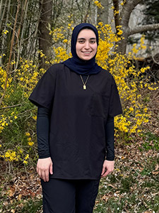 Dentist Ashburn, VA Image of Maryam Dentist Ashburn, VA Image of Maryam