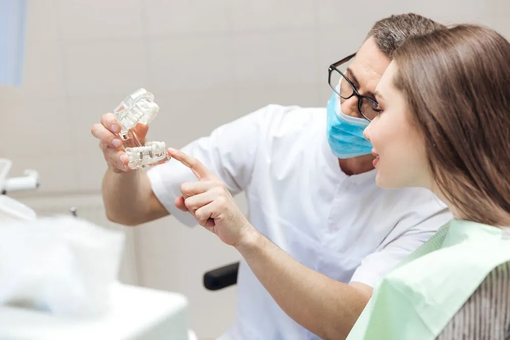 Dentist_Ashburn_VA_Implants_Women_Candidate Dentist_Ashburn_VA_Implants_Women_Candidate